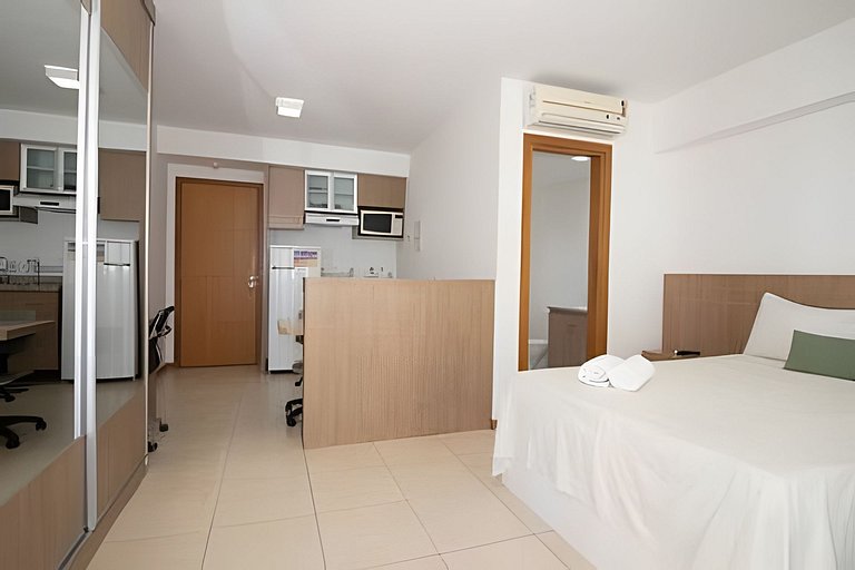 Apto mobiliado com estacionamento no Saint Morritz
