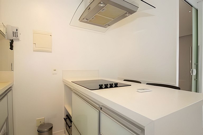 Studio com academia moderna no Saint Morritz