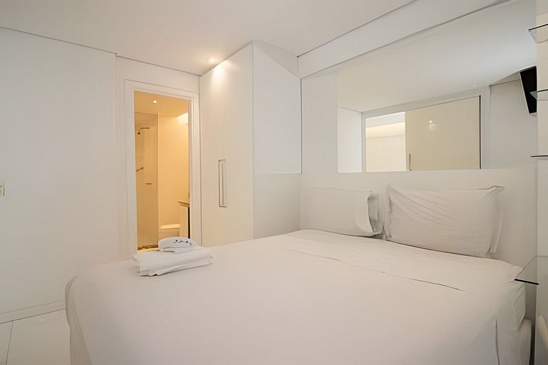 Studio com academia moderna no Saint Morritz
