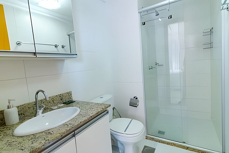 Apto em prédio com piscina e sauna no Saint Moritz