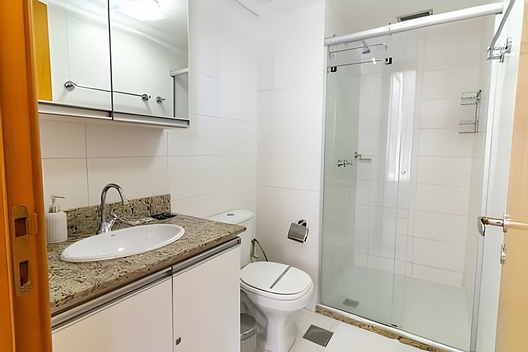 Apto em prédio com piscina e sauna no Saint Moritz