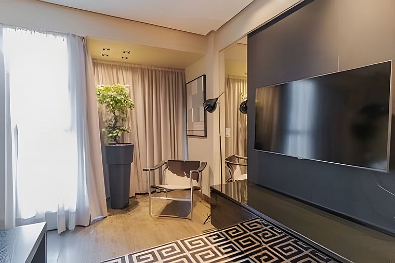 Apto com cama casal no Saint Moritz