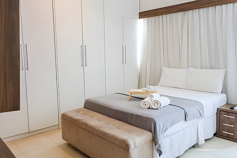 Flat com estacionamento no Saint Moritz