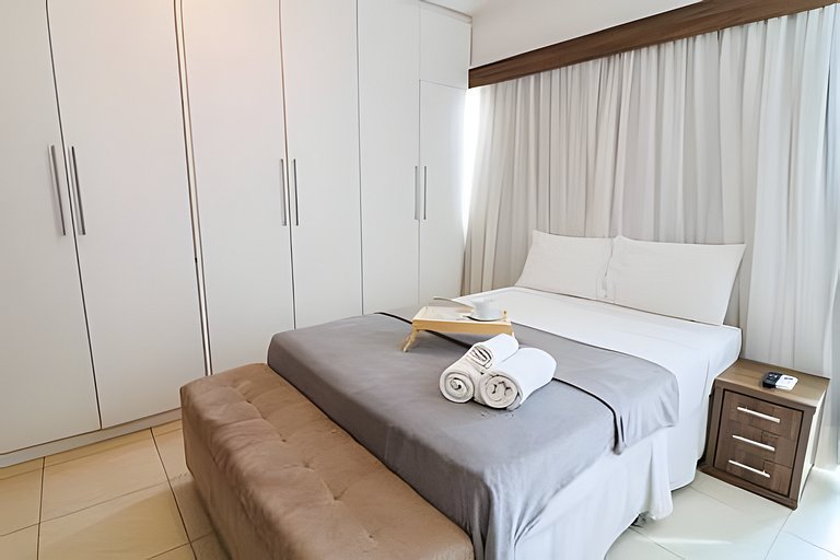 Flat com estacionamento no Saint Moritz