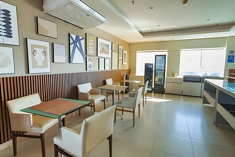 Flat com estacionamento no Saint Moritz