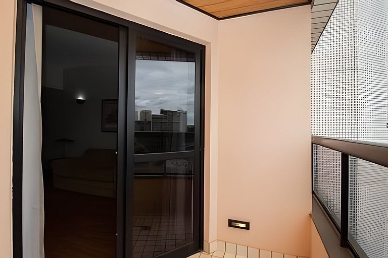 Apto mobiliado com acesso piscina no Bonaparte