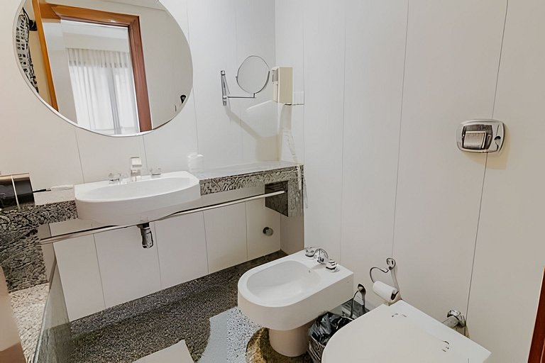 Apartamento completo no Hotel Bonaparte