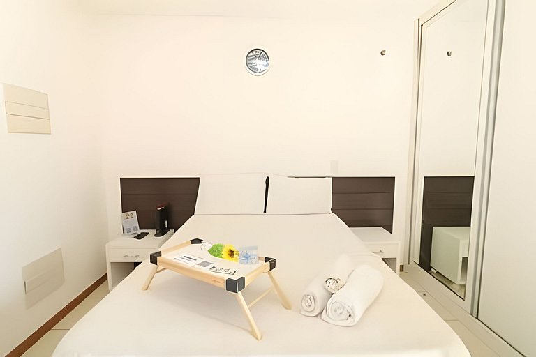 Desfrute de studio mobiliado no Life Resort