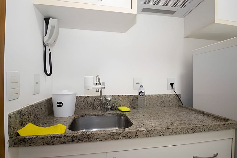 Apto moderno com acesso a piscina no Life Resort
