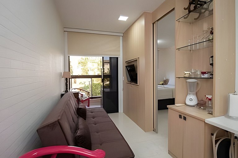 Apto a beira do lago no Life Resort