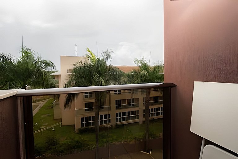 Apto bem localizado no Life Resort