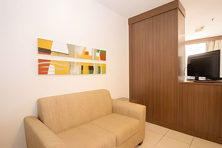 Studio completo localizado no Nobile Brasilia