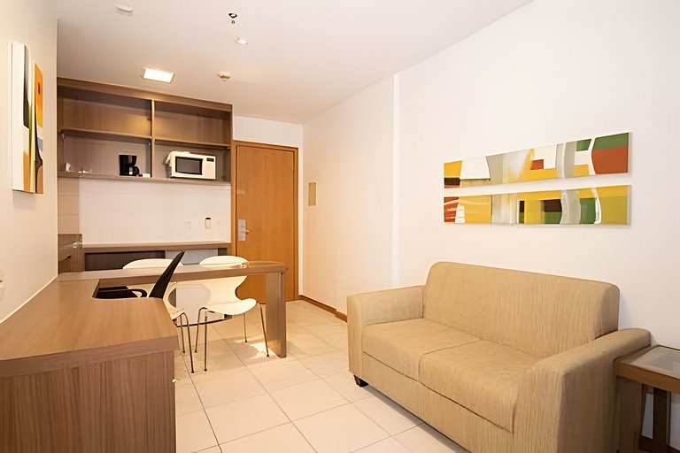 Studio completo localizado no Nobile Brasilia