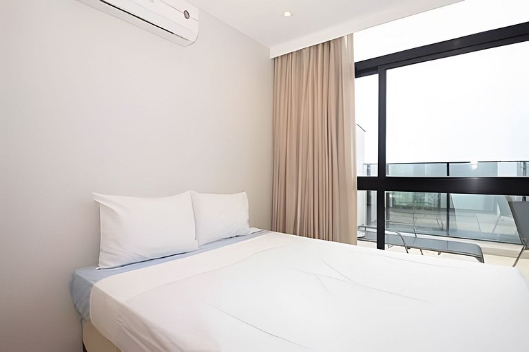Duplex Mobiliado com Estilo no Athos Bulcão