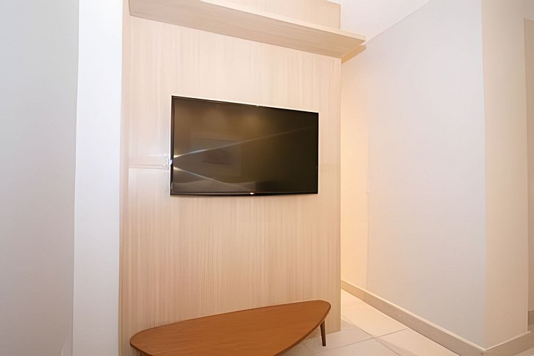 Duplex Mobiliado com Estilo no Athos Bulcão