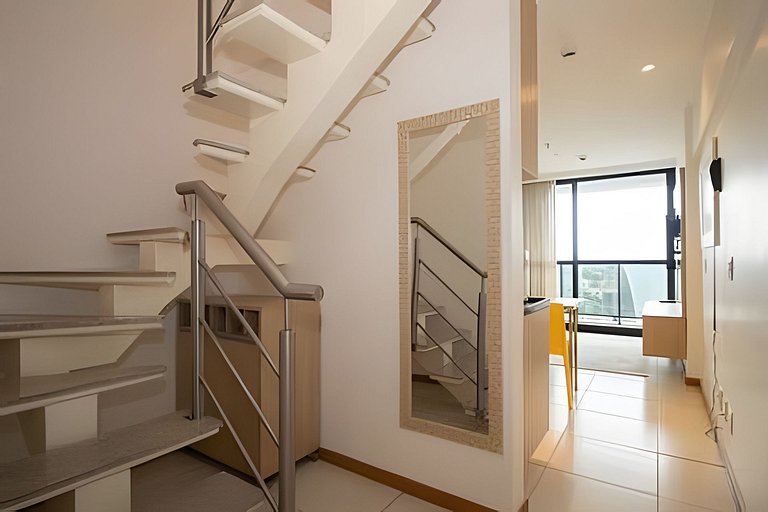 Duplex Mobiliado com Estilo no Athos Bulcão