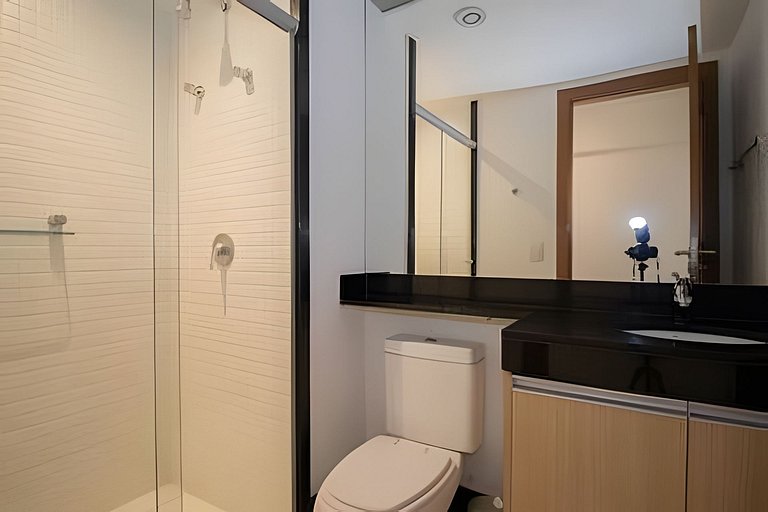 Duplex Mobiliado com Estilo no Athos Bulcão