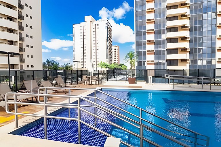 Duplex Mobiliado com Estilo no Athos Bulcão