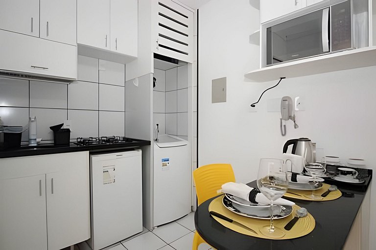 Apto completo com vaga de garagem no Mont Serrat