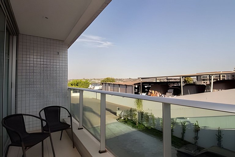 Apto com estacionamento no Lake View Hotel