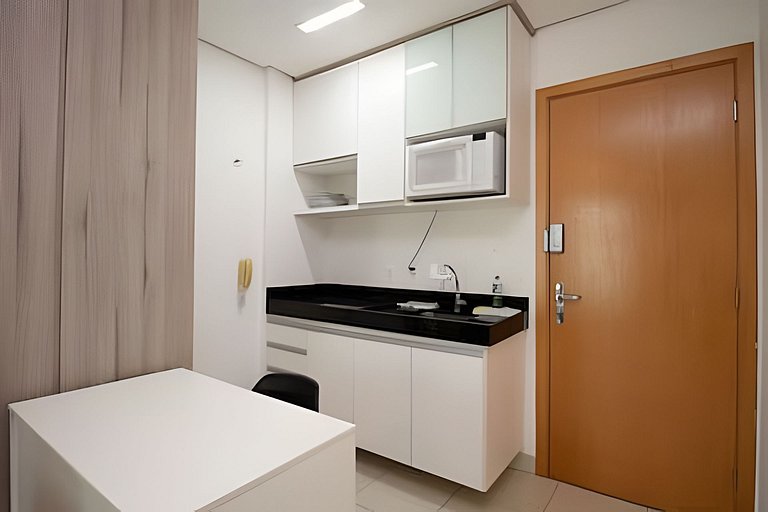 Apto com estacionamento no Lake View Hotel