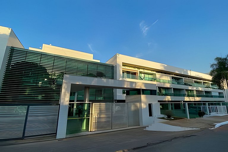 Apto com estacionamento no Lake View Hotel
