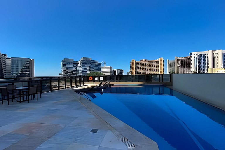 Apto com acesso a piscina e sauna no Cullinan
