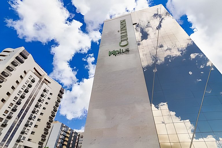 Apto com acesso a piscina e sauna no Cullinan