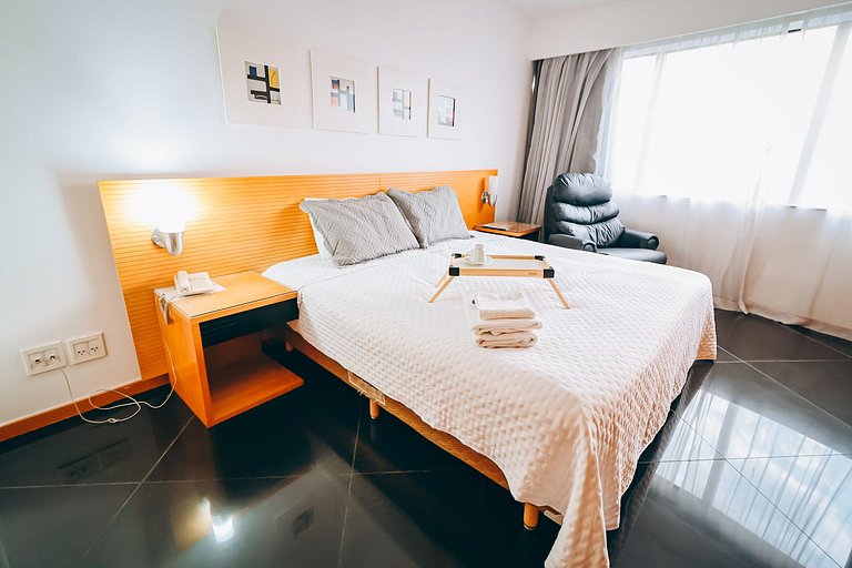 Apartamento completo no Golden Tulip