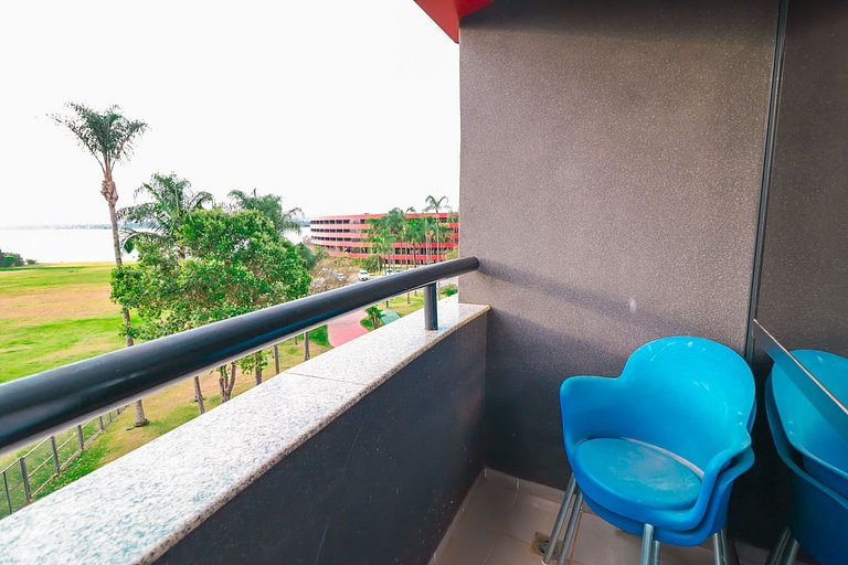 Apartamento completo no Golden Tulip