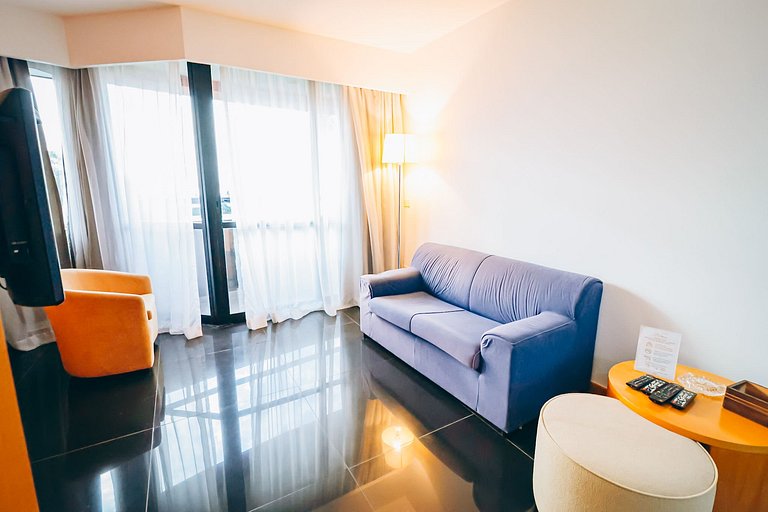 Apartamento completo no Golden Tulip