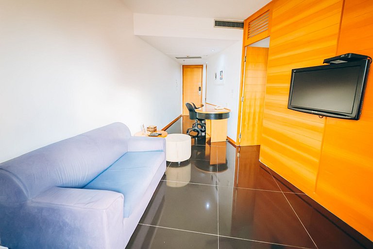 Apartamento completo no Golden Tulip