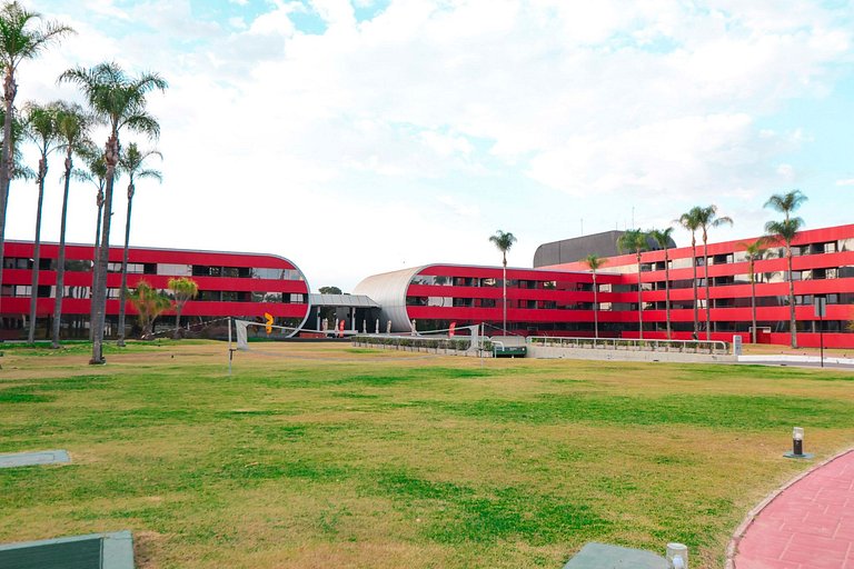 Apartamento completo no Golden Tulip